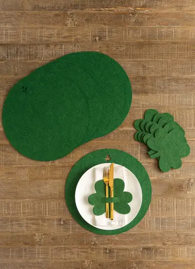 Green Shamrock Cutlery Holders & Placemats